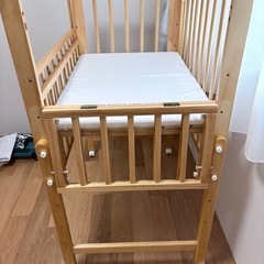 【中古】トールWオープンミニベビーベッド　おまけ付の画像