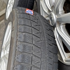 スタッドレスタイヤ、ホイールセット205/60/R16の画像