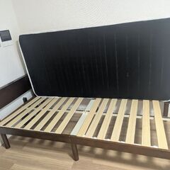 【無料】シングルベッド(フレーム、マットレス)の画像