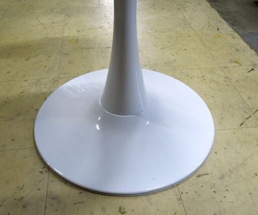 カフェテーブル 円形テーブル 直径70&times;高さ72cm ホワイト 丸型テーブル 丸テーブル スチール脚 札幌市 東区 新道東店