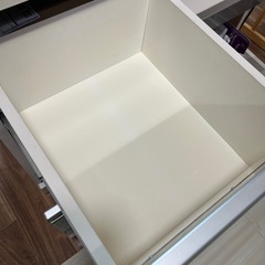 食器棚⭐︎カップボードの画像