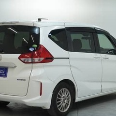 【自社ローン対応】ホンダ フリード　ハイブリッド 　Ｇ　ホンダセンシング　スマートキー　両側電動スライドドア　LEDヘッドライトの画像