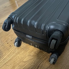 難アリ キャリーケースの画像