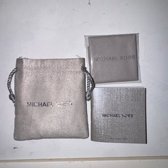 マイケルコース ネックレス 𝐌𝐈𝐂𝐇𝐀𝐄𝐋 𝐊𝐎𝐑𝐒の画像