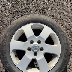 今年購入の3カ月しか使用してない　195/60R16　セレナ　タイヤホイールセット4本の画像