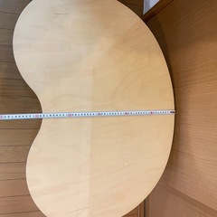 折りたたみテーブルの画像