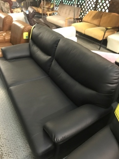ジャングルジャングル貝塚店　3人用ソファ　3人掛け　高級感　ブラック　貝塚市　二色浜　リサイクルショップ