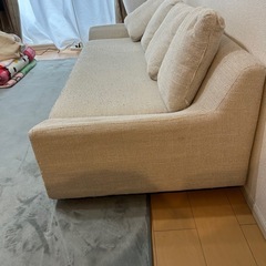 大型ローソファ クッション4つ込みの画像