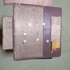 【無料０円】台と小型タンス・小物一式  ジャンク ノークレームノーリターンの画像