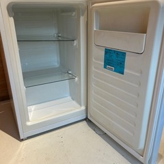 ハイアール 冷凍庫 JF-NU82A 2021年製　82Lの画像