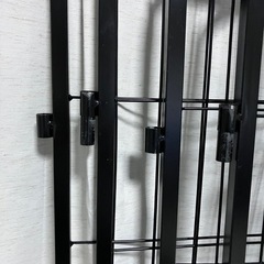 犬のケージの画像