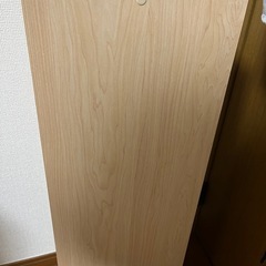 隙間収納棚の画像