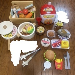 おままごとセット（アンパンマン、メルちゃん、木製）の画像