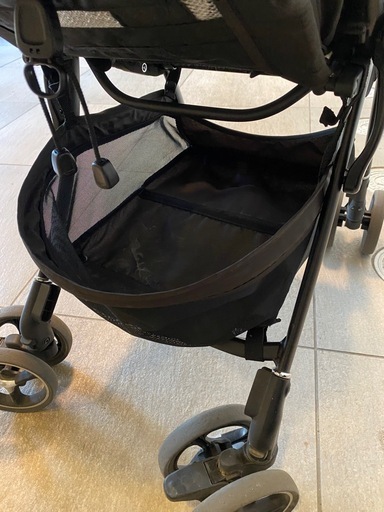 アップリカ　ラクーナクッション　AB