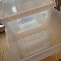 クリア衣装ケースの画像
