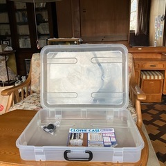 衣装ケースの画像