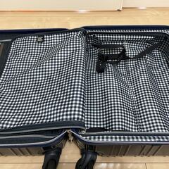 スーツケース ジップタイプ 39L hands＋（ハンズプラス）ライト ネイビーブルー 16H+TT001-NVの画像