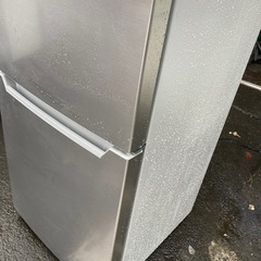 美品　高さ85cm 22年製　87L  2ドア冷蔵庫　ヤマダの画像