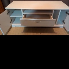 テレビ台の画像