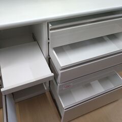 リユースのサカイ浦和店 【G128】★食器棚 ニトリ ホワイトの画像