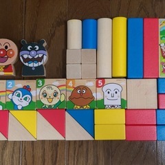 アンパンマン　筒入り積み木
の画像