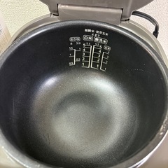 SHARP 炊飯器　5.5合炊き　2018年製の画像