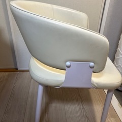 ダイニングチェアの画像