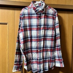 ユニクロのフランネルチェックシャツの画像