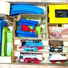 ぐるぐるまわそう！トーマスとマーリンの石炭ホッパーセットの画像