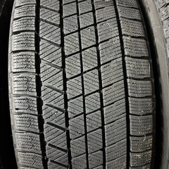 バリ溝スタッドレスタイヤホイールセット4本の画像