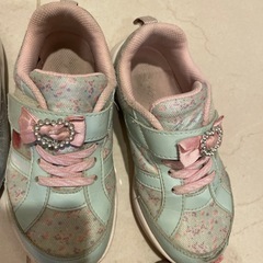 女の子靴
の画像
