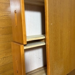 木製テレビボードの画像