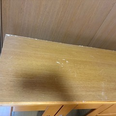 木製テレビボードの画像