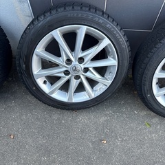 プリウスα純正 ブリザックスタッドレスタイヤホイールセットの画像