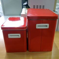 ぶんぶく Living case スチール缶 収納BOX 2個セット 持ち手付き レッド リビングケース インテリア 札幌市 新道東店の画像
