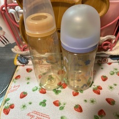 乳瓶の画像