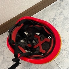 アンパンマンヘルメットの画像