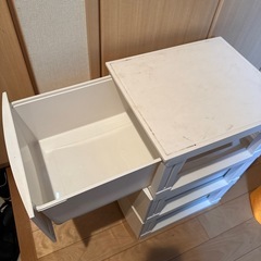 収納引き出しの画像