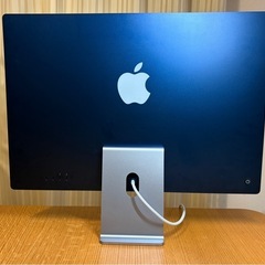 iMac 2021 24インチ M1 8GB 256GB Ethernetの画像