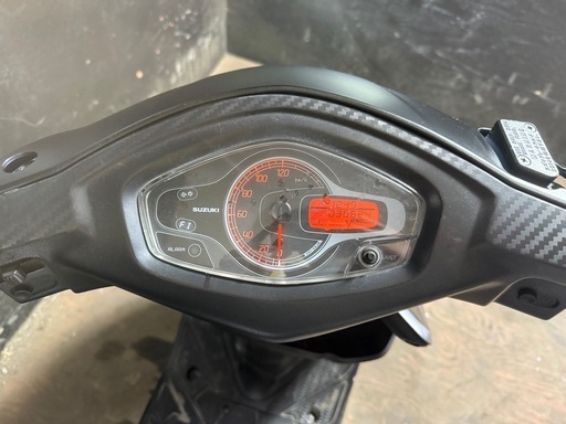 ★支払総額7.8万円★定休日なし！いつでも現車確認可能です！ スズキ アドレスV125S マッド CF4MA 人気のV125！ Sタイプ！ ４ストインジェクション！ 集中キー！ 社外グリップ！ サイスタ付き！　