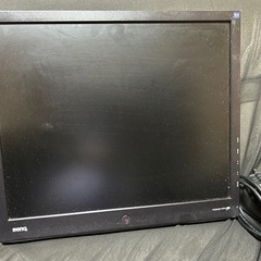【お買い得‼️】パソコンモニターの画像