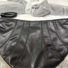 【新品未使用】ルメール　LEMAIRE Croissant Bag ブラック  Mサイズの画像