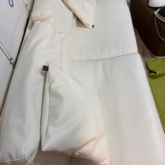 3人掛けソファ（白）の画像