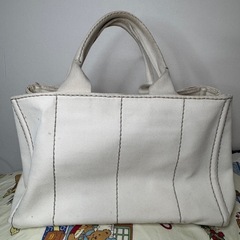 Prada カナパMの画像