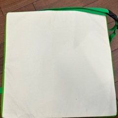 幼児用補助椅子クッション
の画像