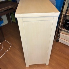 木製 ハイテーブル アンティーク風 
引き出し2杯 ハンガーポール付 店舗什器の画像