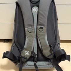 CRUMPLER カメラリュック カラチ・アウトポスト 20L MacBook Pro収納可 ガンメタルグレーの画像