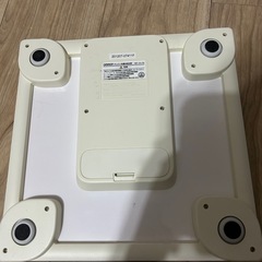 オムロン　体重計
の画像