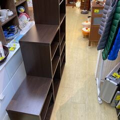 階段シェルフ 階段ラック 飾り棚 キャスター付き ダークブラウン 6マス 棚板付き■幅125cm×奥行28cm×高さ130㎝■買取帝国 朝霞店 配達可能の画像