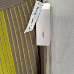 新品未使用　FURRY ニットロングスカートの画像